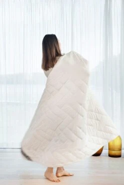 Pearl Double Down 8 Kg Painohuopa 150x210 Cm, Valkoinen -Mille Notty cura of sweden pearl double down painohuopa 150x210 cm valkoinen 2