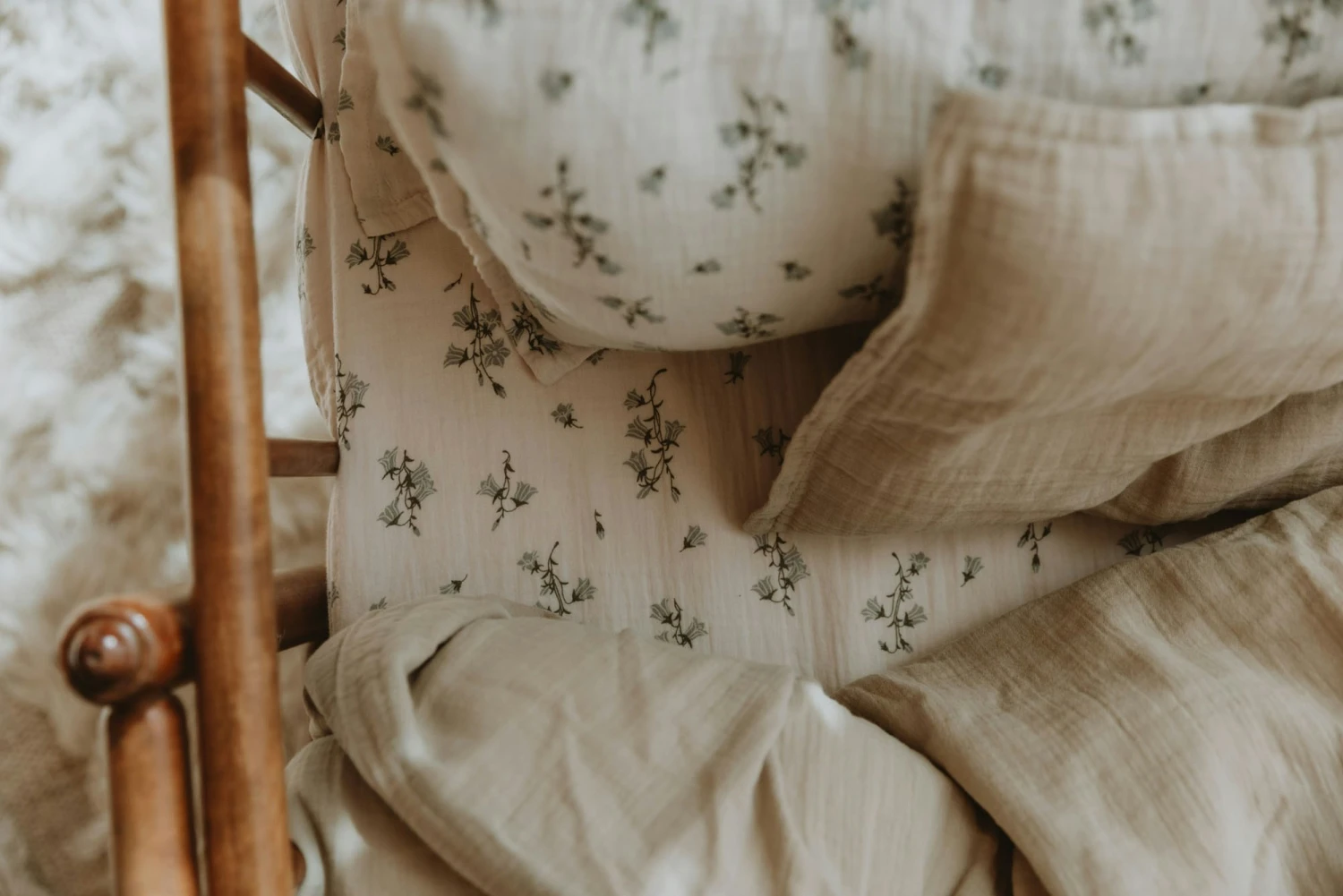 Bluebell Muslin Muotoonommeltu Lakana, 160x200 Cm 4 Bluebell Muslin Muotoonommeltu Lakana, 160x200 Cm - Image 3