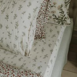 Bluebell Muslin Muotoonommeltu Lakana, 180x200 Cm -Mille Notty garbo friends bluebell muslin muotoonommeltu lakana 6 1