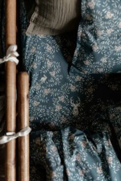 Fauna Forest Vuodesetti 100x140 + 40x45 Cm, Junior 11 Fauna Forest Vuodesetti 100x140 + 40x45 Cm, Junior -Mille Notty garbo friends fauna forest bed set baby dk 30