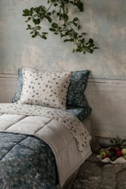 Fauna Forest Päiväpeite, 150x250 Cm -Mille Notty garbo friends fauna forest quilted bed cover single 3