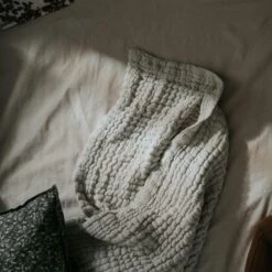 Mellow Lin Double Bed Quilt, 160x260 Cm -Mille Notty garbo friends mellow lin double bed quilt 160x260 cm 3