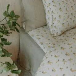 Mimosa Muslin Muotoonommeltu Lakana, 140x200 Cm -Mille Notty garbo friends mimosa muslin muotoonommeltu lakana 0