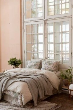 Stripe Anjou Pussilakana Musliini, 260x240 Cm -Mille Notty garbo friends stripe anjou 33