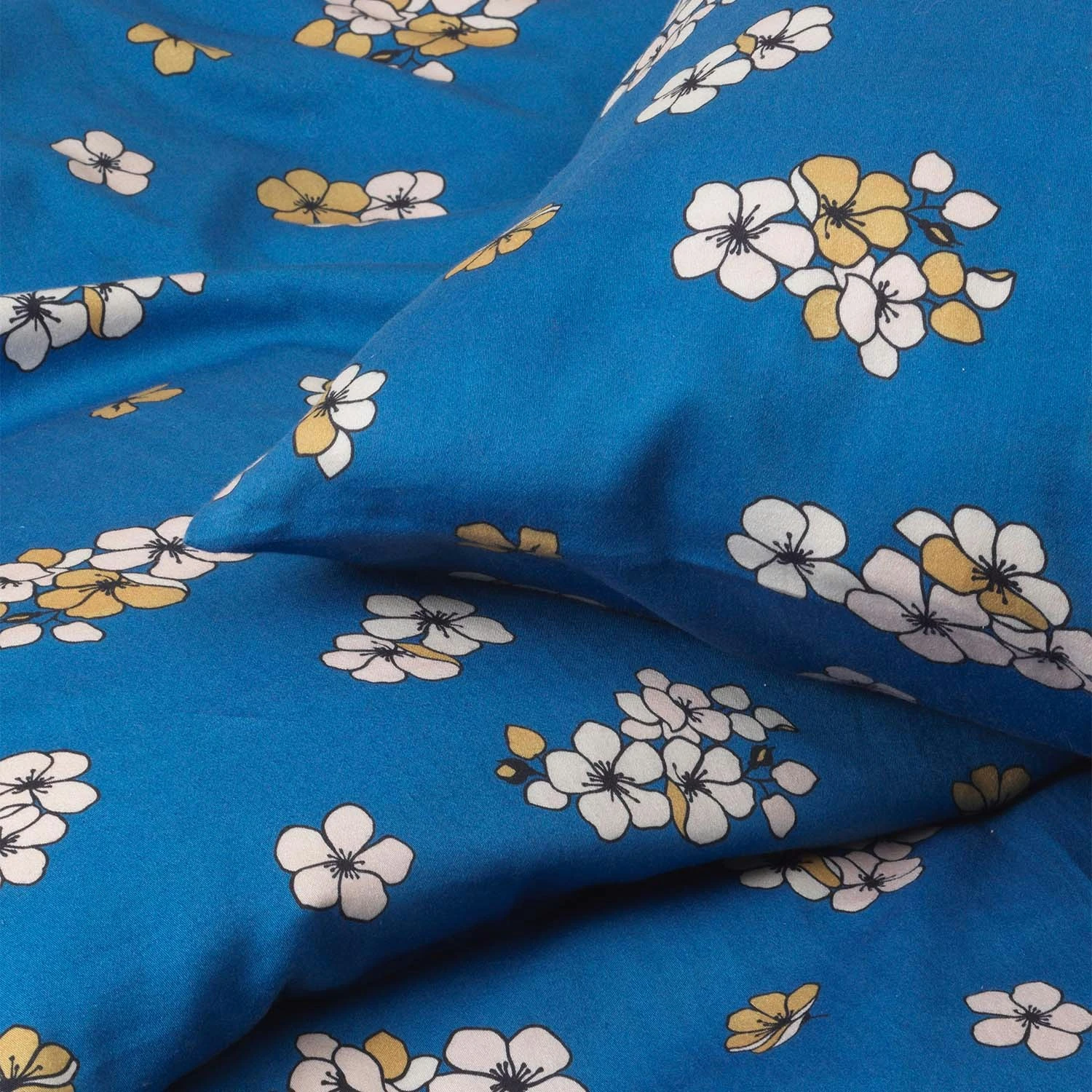 Juna Grand Pleasantly Pussilakanasetti 140x220 + 50x70 Cm, Sininen 4 Juna Grand Pleasantly Pussilakanasetti 140x220 + 50x70 Cm, Sininen - Image 2