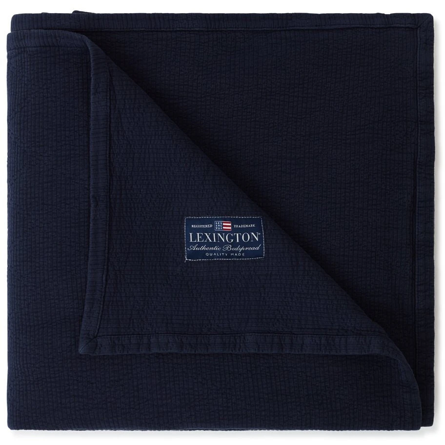 Lexington Quilted Jacquard Päiväpeite Tummansininen, 260x240 Cm 3 Lexington Quilted Jacquard Päiväpeite Tummansininen, 260x240 Cm