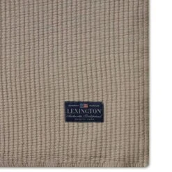 Lexington Stripe Quilted Cotton Päiväpeite Harmaa, 260x240 Cm -Mille Notty lexington stripe quilted cotton bedspread 8