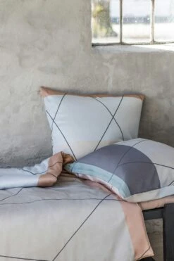 Mette Ditmer Linea Vuodesetti Harmaa, 200x220 Cm -Mille Notty mette ditmer linea bed set w140xl200 cm grey 3