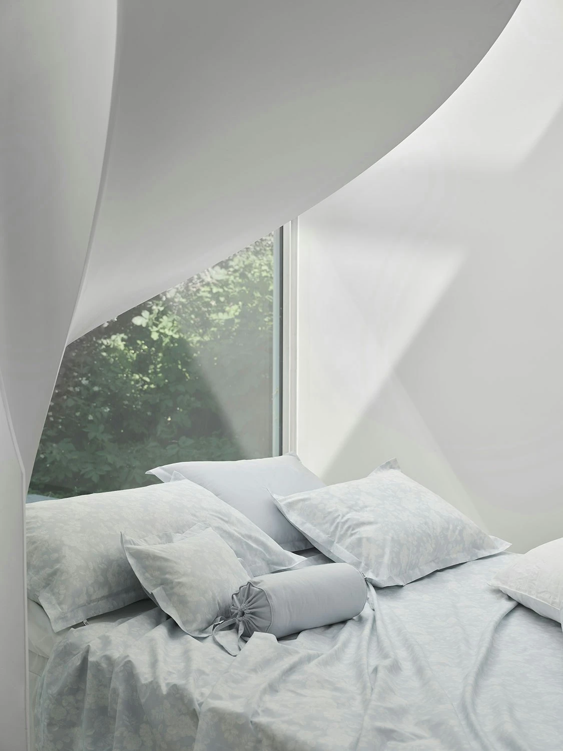 Mille Notti Fiore Tyynynpäällinen Vaaleansininen, 50x60 Cm 8 Mille Notti Fiore Tyynynpäällinen Vaaleansininen, 50x60 Cm - Image 6