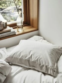 Mille Notti Sobrio Pussilakana Sand, 150x210 Cm -Mille Notty mille notti sobrio pussilakana sand 1 2